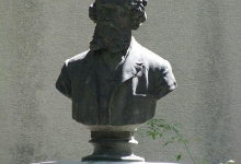 Statuia lui Theodor Aman