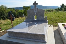 .Monumente Funerare Cluj Kovistand